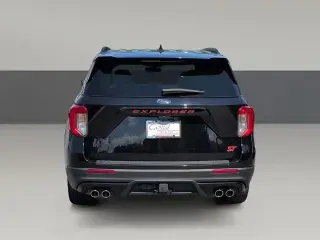 Ford Explorer 2022 AWD ST SUV de 4 puertas