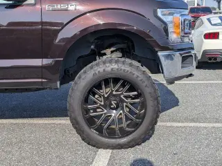 Ford F-150 2020 4x4 XLT 4p SuperCrew 5.5 ft. SB
