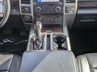 Ford F-150 2018 4x4 Lariat 4p SuperCrew 5.5 ft. SB
