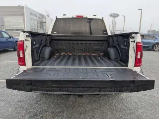 Ford F-150 2023 4x4 XLT 4dr SuperCrew 5.5 ft. SB