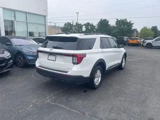 Ford Explorer 2025 AWD Active SUV de 4 puertas