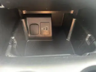 Ford Explorer 2025 AWD Active SUV de 4 puertas