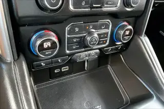 Chevrolet Tahoe 2021 4x2 LT 4p SUV