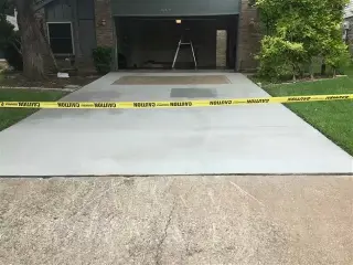 Wooden fance & concrete