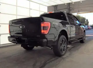Ford F-150 2023 4x4 XLT 4p SuperCrew 5.5 ft. SB