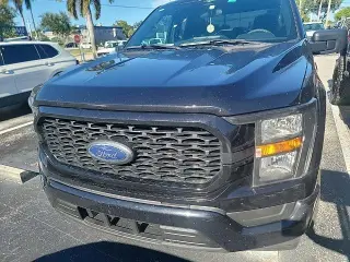 Ford F-150 2023 4x2 XL 4 puertas SuperCab de 6.5 pies SB