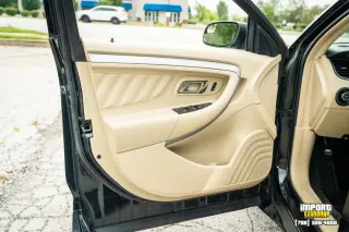 Ford Taurus 2018 SE 4 puertas Sedán
