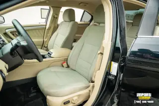 Ford Taurus 2018 SE 4 puertas Sedán