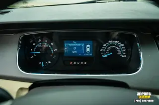 Ford Taurus 2018 SE 4 puertas Sedán