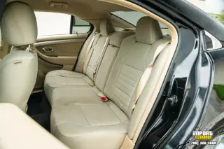 Ford Taurus 2018 SE 4 puertas Sedán