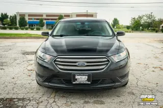 Ford Taurus 2018 SE 4 puertas Sedán