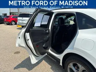 Ford Escape 2024 AWD ST-Line 4p SUV