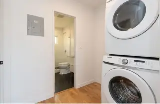 1BED 1BAT UNIT IN GARDENA
