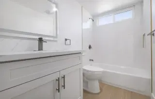 1BED 1BAT UNIT IN GARDENA