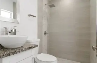3 bedroom home in Miami