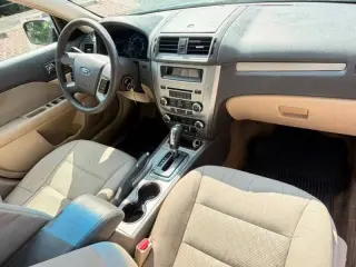 Ford Fusion 2012