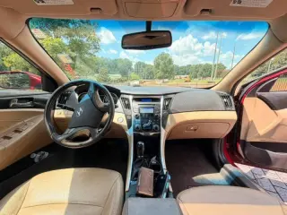 Hyundai Sonata 2013
