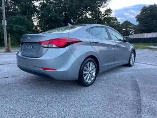 Hyundai Elantra 2015