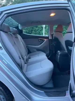 Hyundai Elantra 2015