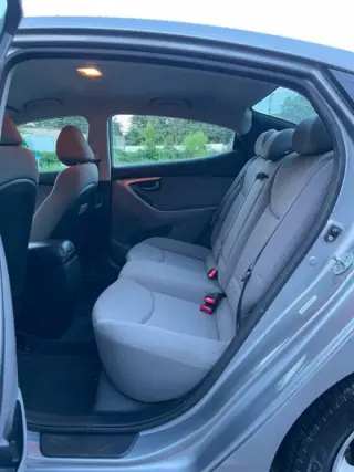Hyundai Elantra 2015