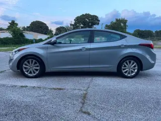 Hyundai Elantra 2015