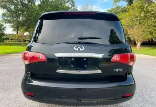 Infiniti QX56 2011