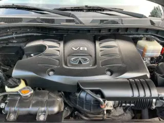 Infiniti QX56 2011