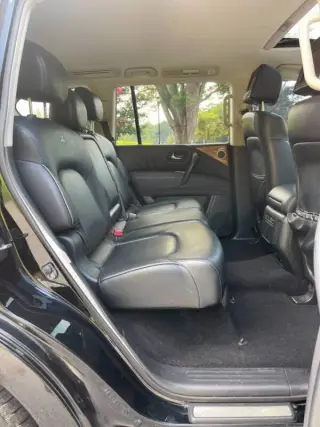 Infiniti QX56 2011