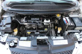 Dodge Grand Caravan 2003