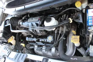 Dodge Grand Caravan 2003