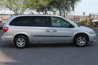 Dodge Grand Caravan 2003
