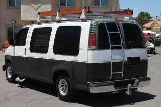 GMC Savana 2000