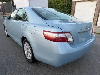 Toyota Camry Hybrid 2009
