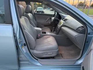 Toyota Camry Hybrid 2009