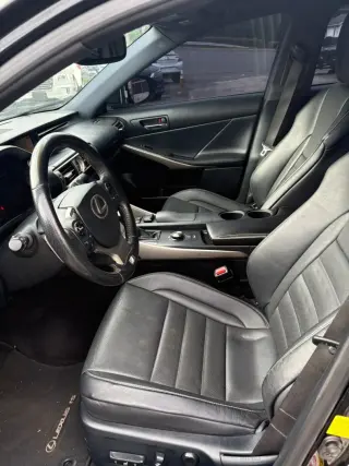 2015 LEXUS IS