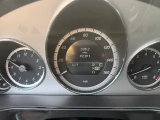 2010 Mercedes-Benz E-CLASS