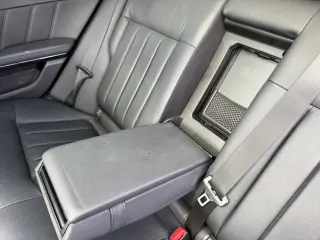 2010 Mercedes-Benz E-CLASS