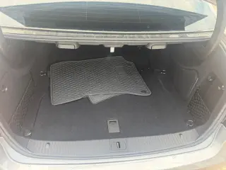 2010 Mercedes-Benz E-CLASS