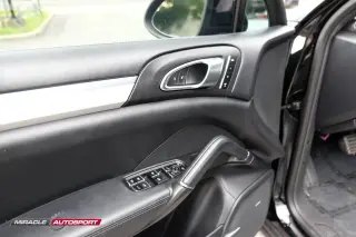 2014 PORSCHE CAYENNE