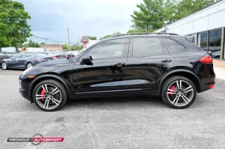 2014 PORSCHE CAYENNE