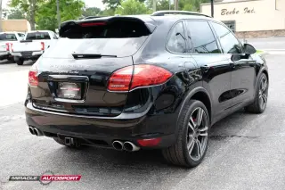 2014 PORSCHE CAYENNE