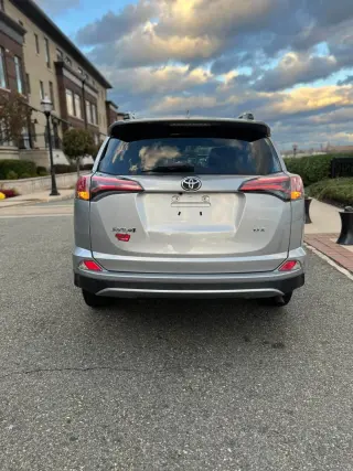 2017 Toyota RAV4