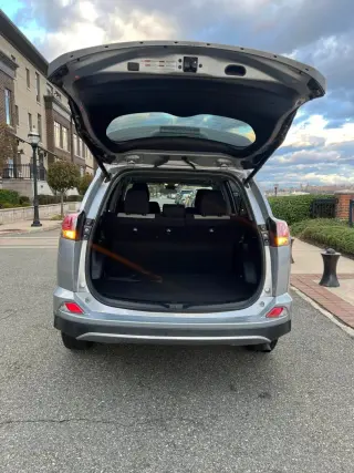 2017 Toyota RAV4