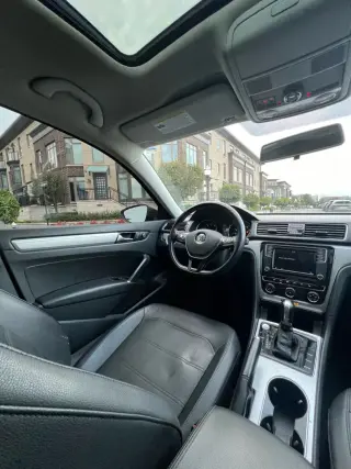 2019 Volkswagen PASSAT