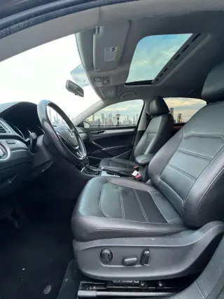 2019 Volkswagen PASSAT