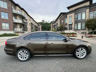 2019 Volkswagen PASSAT