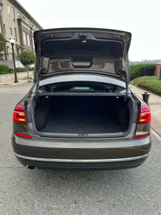 2019 Volkswagen PASSAT