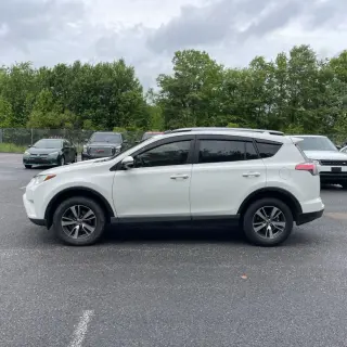 2017 Toyota RAV4