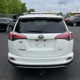 2017 Toyota RAV4