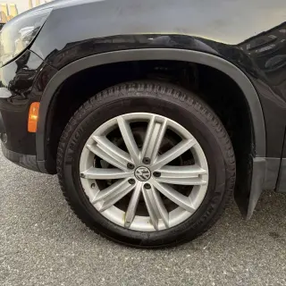 2016 Volkswagen TIGUAN